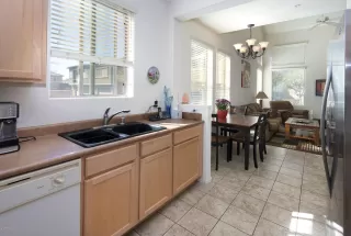 Photo #6: 6036990 Listing