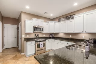Photo #1: 6037034 Listing