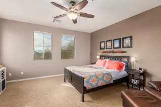 Photo #6: 6037034 Listing
