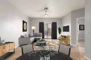 Photo #2: 6037062 Listing