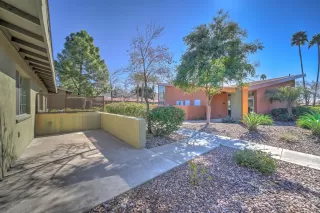 Photo #2: 6037264 Listing