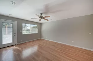 Photo #3: 6037264 Listing