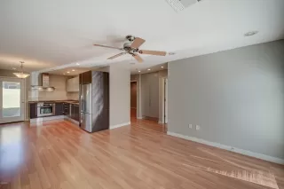 Photo #4: 6037264 Listing