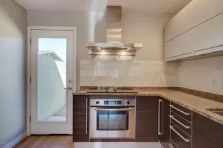 Photo #6: 6037264 Listing