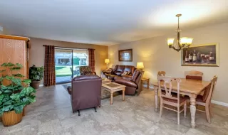 Photo #5: 6037298 Listing