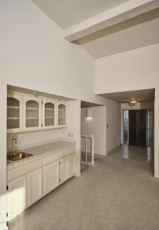 Photo #5: 6037612 Listing