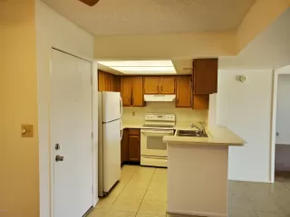 Photo #3: 6037662 Listing