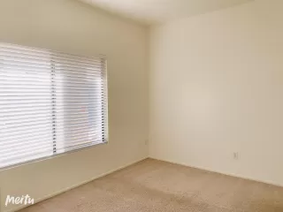 Photo #5: 6037701 Listing