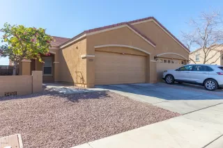 Photo #2: 6037874 Listing