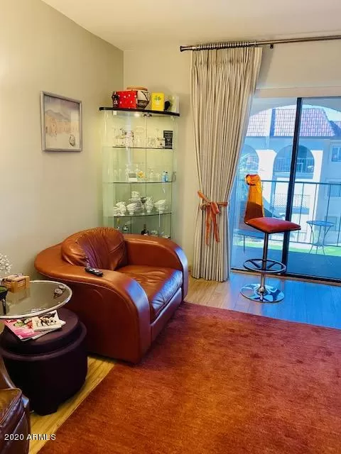 MLS: 6037882 Condo For Sale