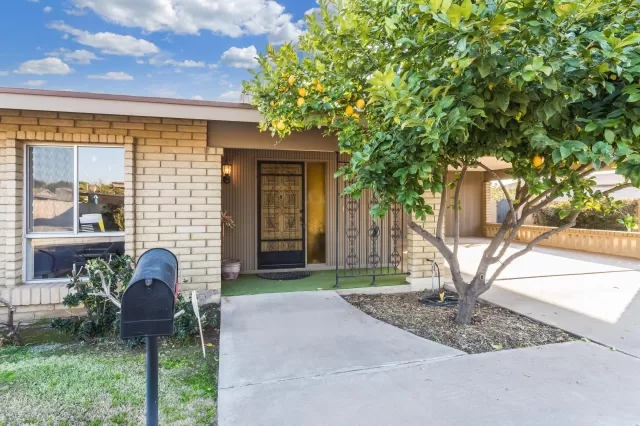 MLS: 6037905 Condo For Sale