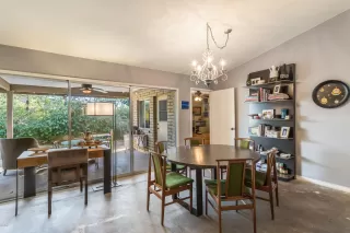 Photo #5: 6037905 Listing 