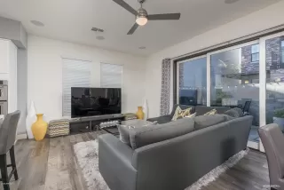 Photo #6: 6037947 Listing 