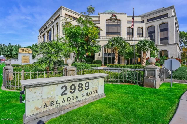 MLS: 6038321 Condo For Sale