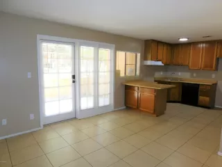 Photo #2: 6038359 Listing