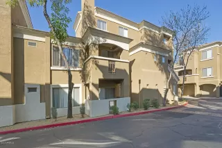 Photo #1: 6038427 Listing 