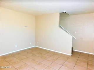 Photo #5: 6038781 Listing