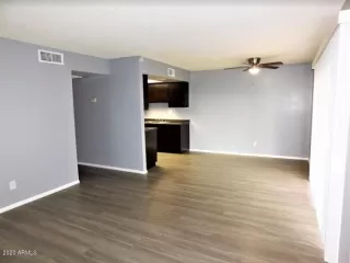 Photo #2: 6038795 Listing