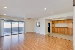 Photo #2: 6038830 Listing