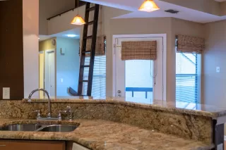 Photo #3: 6038859 Listing