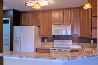 Photo #4: 6038859 Listing