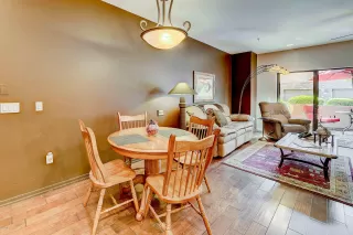 Photo #6: 6038935 Listing