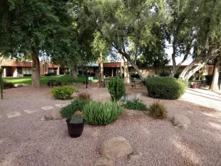 Photo #6: 6038952 Listing