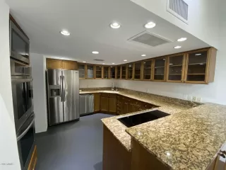 Photo #2: 6039162 Listing