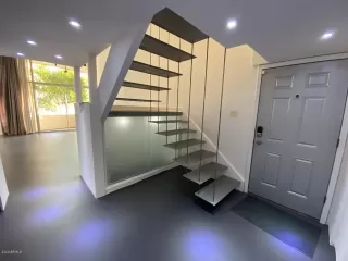 Photo #4: 6039162 Listing