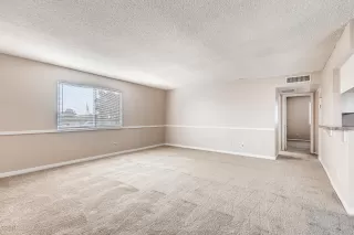 Photo #3: 6039320 Listing 
