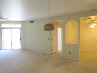 Photo #5: 6039470 Listing