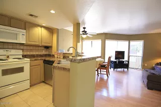 Photo #3: 6039835 Listing 