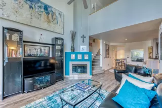 Photo #3: 6039900 Listing