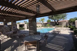 Photo #5: 6039968 Listing 