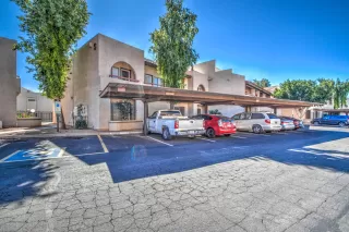 Photo #1: 6040113 Listing