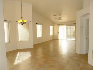 Photo #3: 6040174 Listing