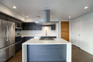 Photo #6: 6040466 Listing 