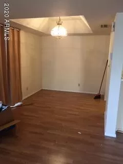 Photo #4: 6040743 Listing