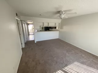 Photo #5: 6040879 Listing