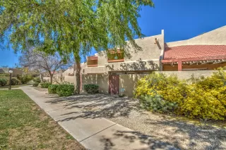 Photo #6: 6041027 Listing