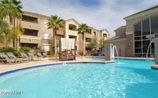 Photo #6: 6041035 Listing 