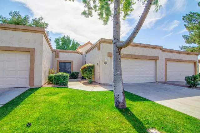 MLS: 6041083 Condo For Sale