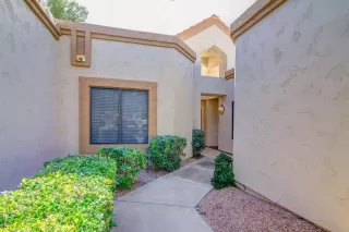 Photo #1: 6041083 Listing 