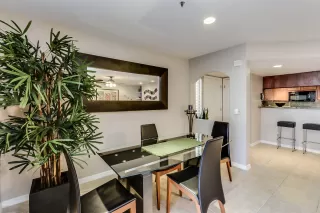 Photo #6: 6041248 Listing 