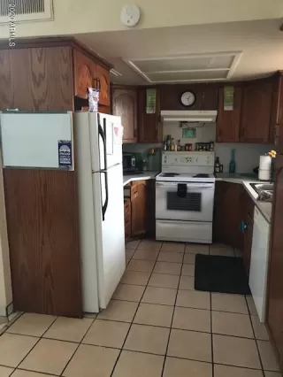 Photo #4: 6041332 Listing