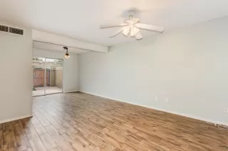 Photo #3: 6041388 Listing 