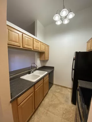 Photo #4: 6041418 Listing