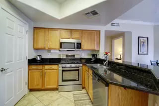 Photo #5: 6041508 Listing