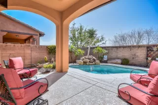 Photo #2: 6041946 Listing 