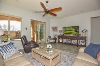 Photo #5: 6041946 Listing 